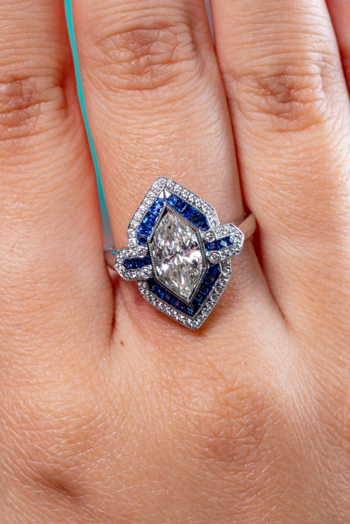 sapphire and diamond cocktail ring close