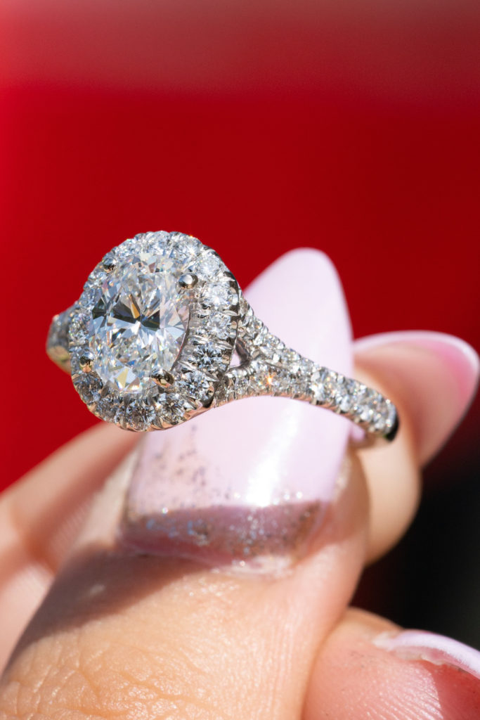 the pros of oval cut diamond halo ring