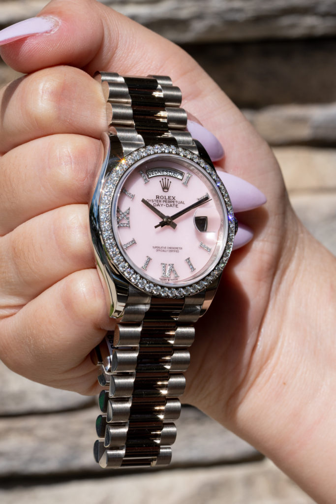 tips to use before choosing a Rolex day date 36 opal diamond women's watches