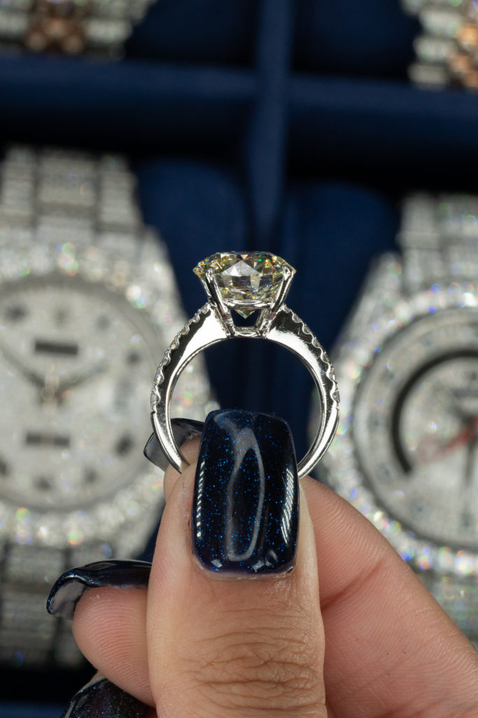Luxury Halo Ring
