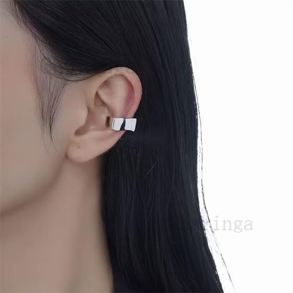 Minimalist Style Niche Geometry Smooth Surface Stainless Steel Ear Clip