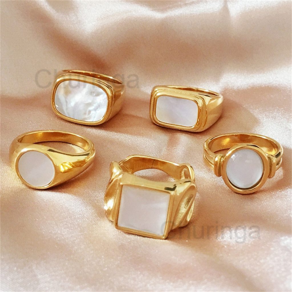 Stainless steel gold-plated shell ring